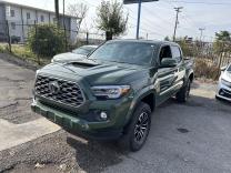 2022 Toyota Tacoma TRD Sport's photo